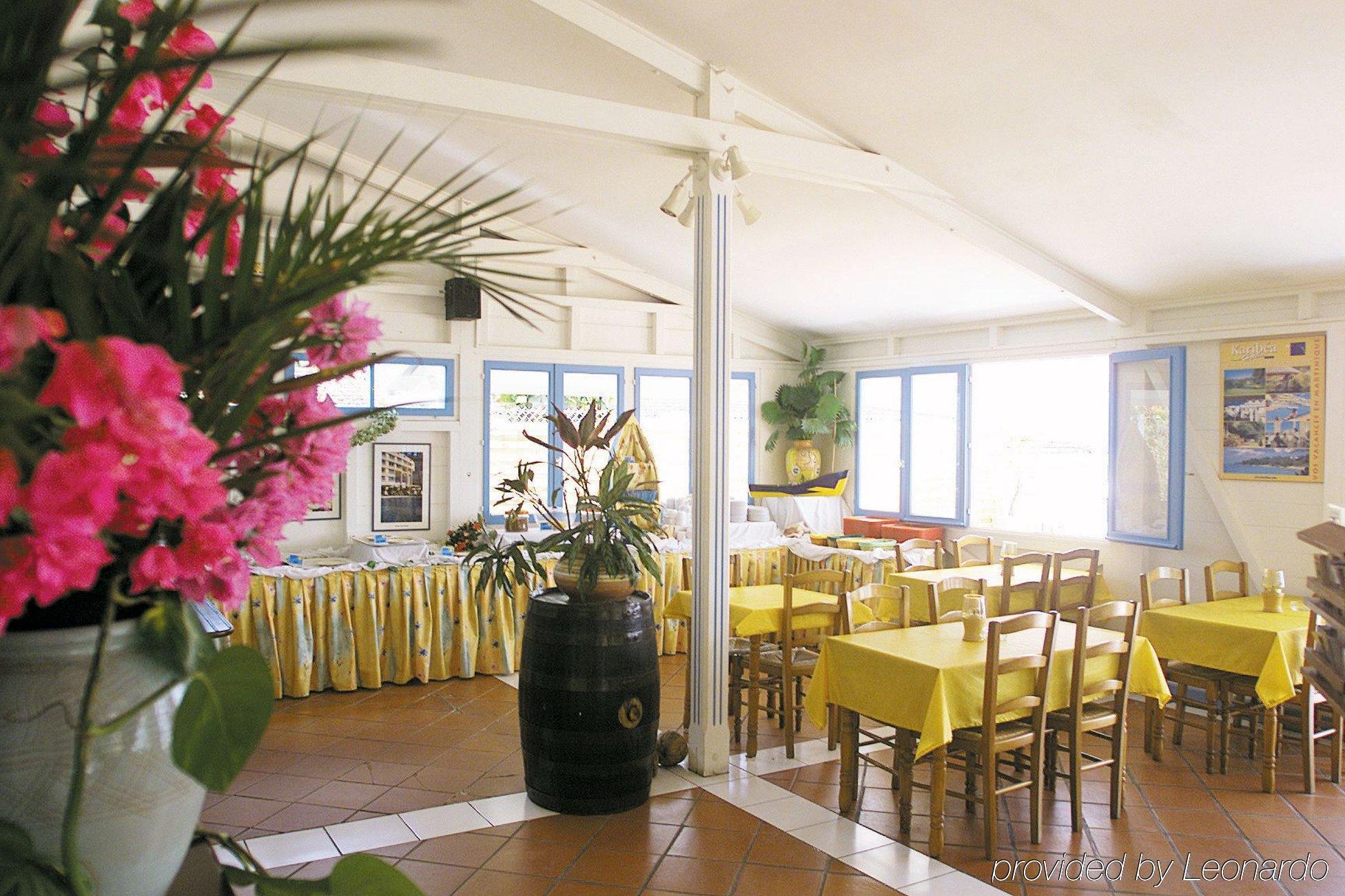 Residence De La Baie - Anse Mitan Les Trois-Ilets Restauracja zdjęcie